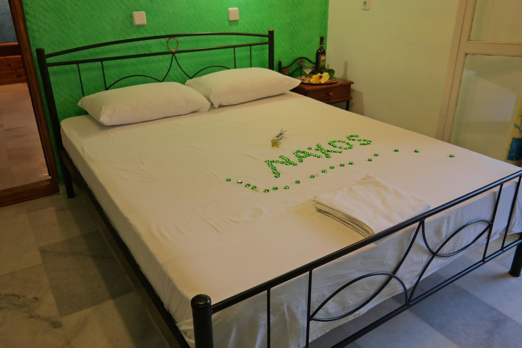 Katerina Babis Studios Agios Prokopios  Room photo